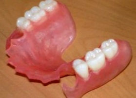 съёмные зубные протезы